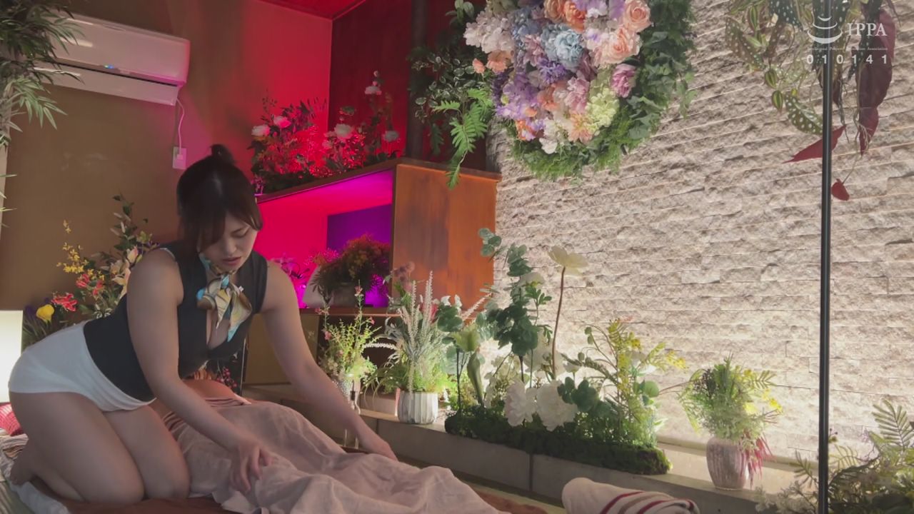 [MILK-242] An astonishing 100% repeat rate! Five divine massage girls with a six-month waiting list! 300-minute special!